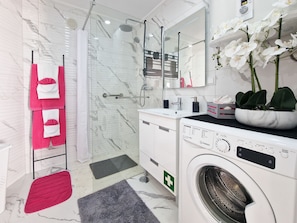 Bain