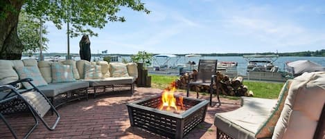 Shared fire pit and more outdoor seating!