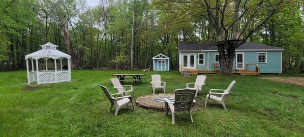 outside yard 