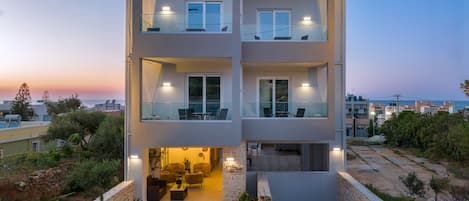 Creta Sun,101 Luxury Studio, Newly Built Hotel