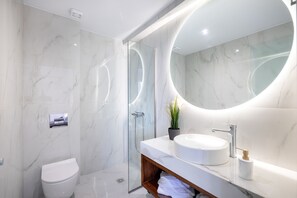 Creta Sun,101 Luxury Studio, Modern Bathroom