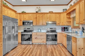 Indoors, Hardwood, Kitchen, Floor, Microwave