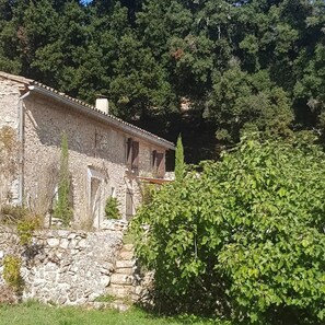 Vue de la ferme, 2e logement à louer