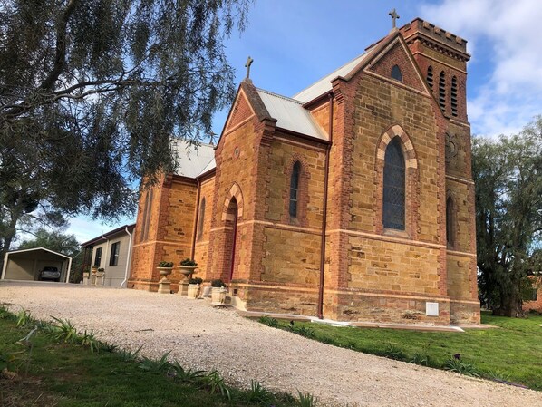 Whole 1 acre block with old church and attached modern 2 bedroom house