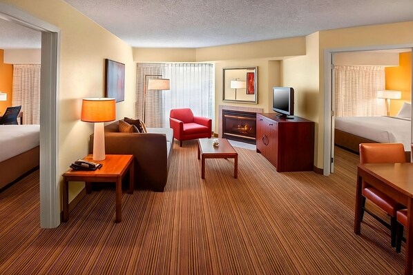 Room. Exact unit will be assigned upon arrival. Views, colors, decor may vary.