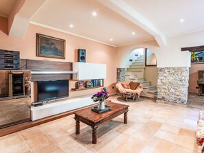 Interior Design, Flooring, Furniture, Floor, Wood, Ceiling, Couch, Living Room, Room, Lighting