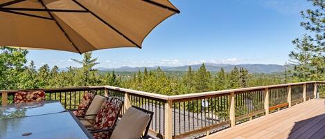 Deck seating and view. Pine Mountain Lake Vacation Rental "Heavenly Hilltop" - Unit 13 Lot 226