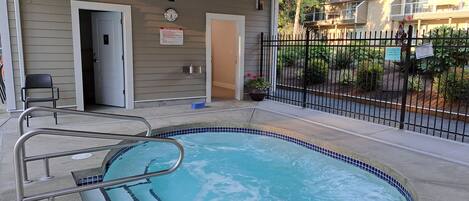 Hot tub - open year round