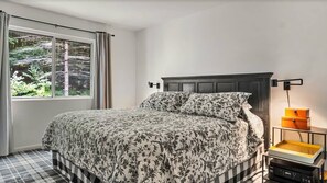 Main level master suite.