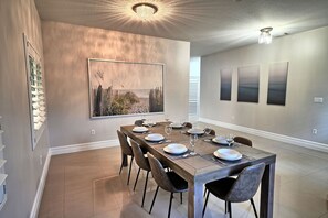 Dining Room with Large Table and 8 Chairs