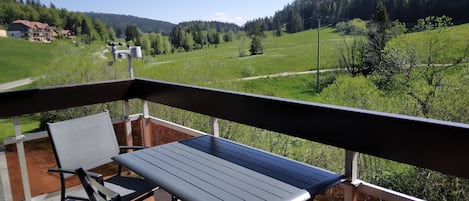 Ulkoruokailutilat