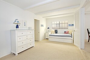 spare bedroom