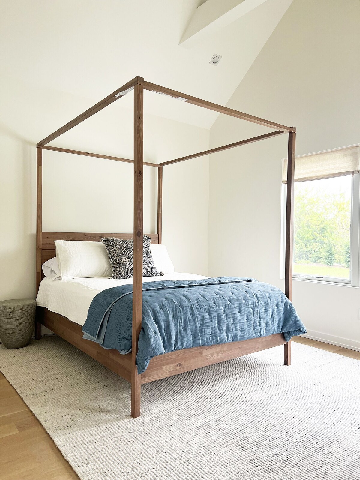 Peaceful. Unique. Modern