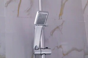 Hand-held showerhead