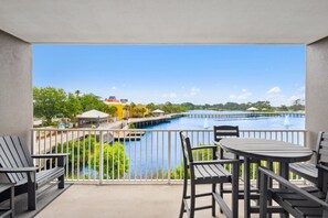 Furnished Balcony with Lake and Light Show Views