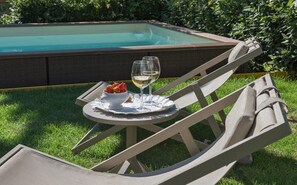 Activities, Amenities, Building Exterior, Facilities, Garden, Main Entrance, Pool, Room Detail, Spring, Summer