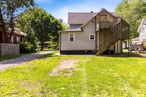 This home is the perfect place to relax and enjoy the peace and quiet of the countryside.