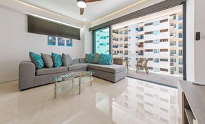 09.Living room