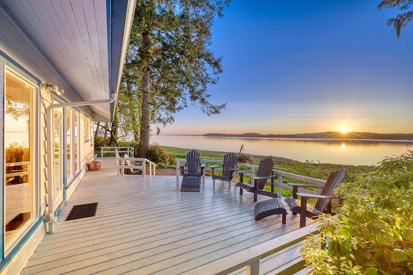 Experience beautiful sunrises on the back deck while enjoying your morning cup of coffee.