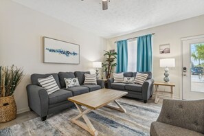 7-web-or-mls-5720-beach-dr
