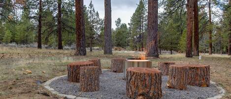 Seasonal Outdoor Firepit