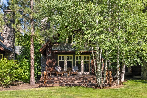 CABIN 6