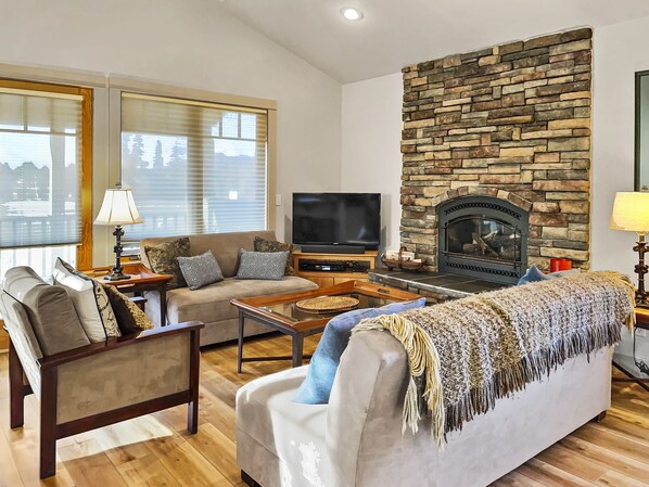 Cozy Living Space With Gas Fireplace