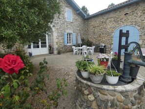 Terrace/patio