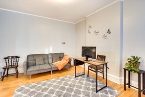 Cozy + Convenient West Orange Home – 16 Mi to NYC!