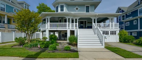 North Wildwood Vacation Rental | 5BR | 3.5BA | 3,000 Sq Ft | Stairs Required