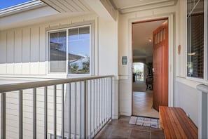 L-33 Penthouse Unit with Elevator access