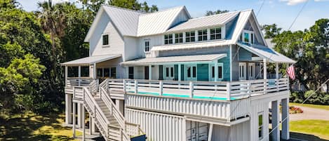 The Pool House - Full view.