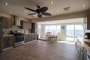 Open kitchen space 