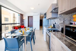 Kitchen and dining area