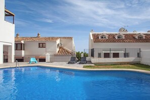 Piscina comunitaria