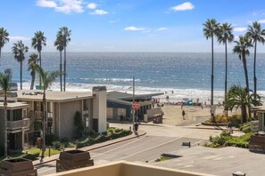 White Water/Surf View from every room