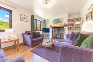 Clemmies cottage sitting room