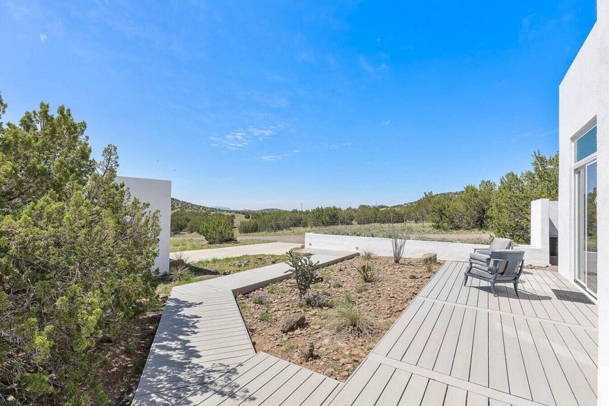 Kingfisher – Modern inside, gorgeous outside