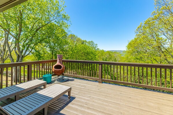 Back deck - west facing view of Lookout Mountain! Includes chiminea