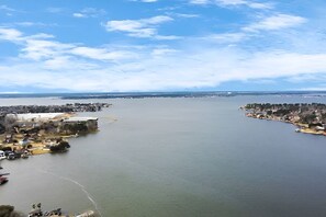 Welcome to beautiful Lake Livingston!