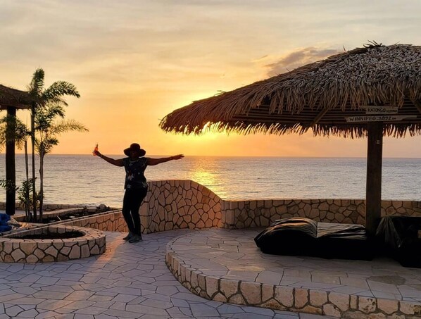 Ndanji (Welcome) you are welcome here. It's good to have you. Feel at home. 