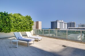 Private Terrace | Partial Ocean Views