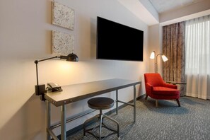 BQNHMYKB-image-3
