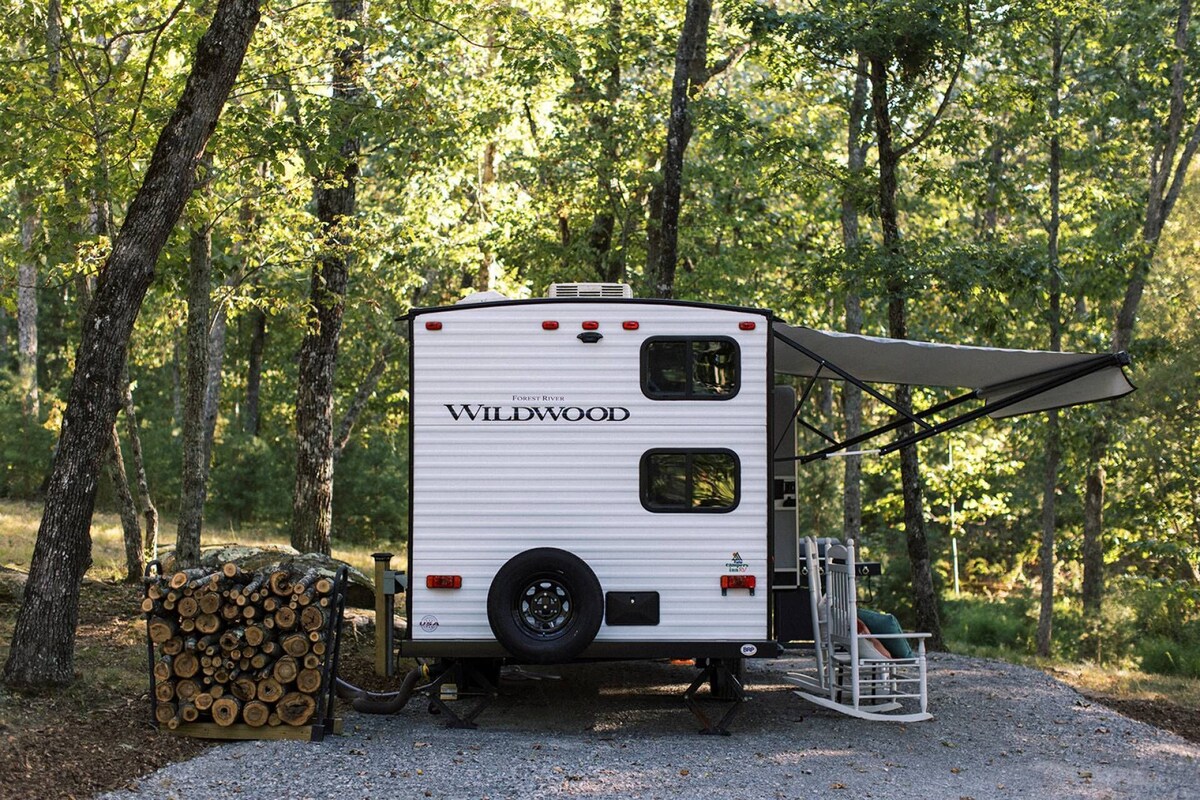 Pristine 2020 Wildwood Camper on Private Cliffside Campsite w/Amazing Views – Cloudland Canyon Park