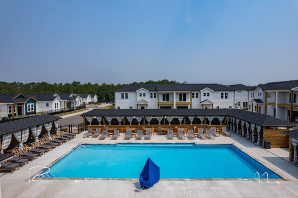 Private Cabanas are available for a daily rate through the community. Ask for more info!