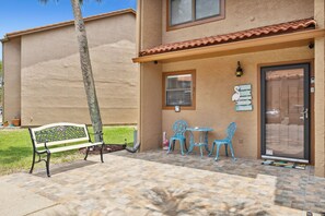 Front entrance & patio