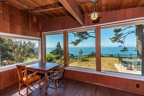 Dine inside or outside with majestic ocean views! - Dine inside or outside with majestic ocean views!