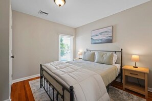 Back Bedroom with Queen bed, Roku TV & Dresser