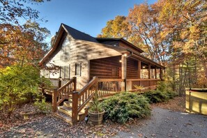 The beautiful Spruced Up Cabin