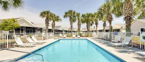 Panama City Vacation Rental | 3BR | 2BA | 1/2 Step Required to Enter
